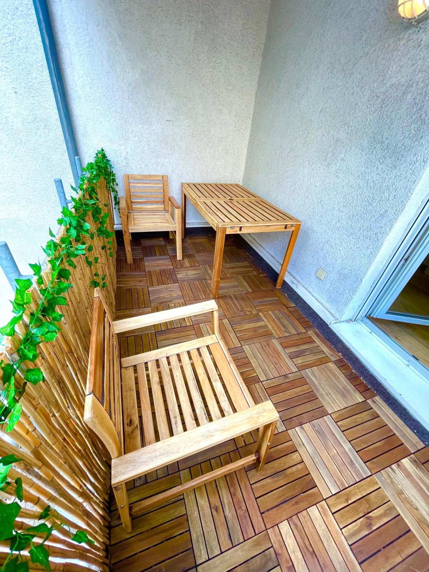 Studio Apartment In Stoetteritz With Balcony - Great Public Transport Links To The City Лейпциг Экстерьер фото